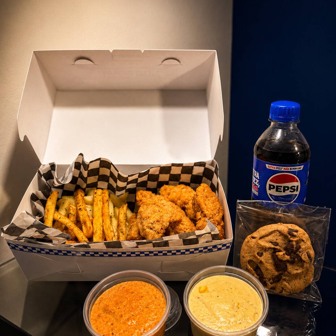 Chicken Box Mediana EN COMBO