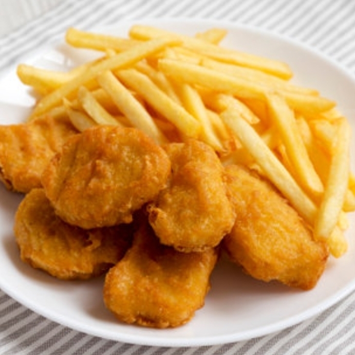 Nuggets con Papas