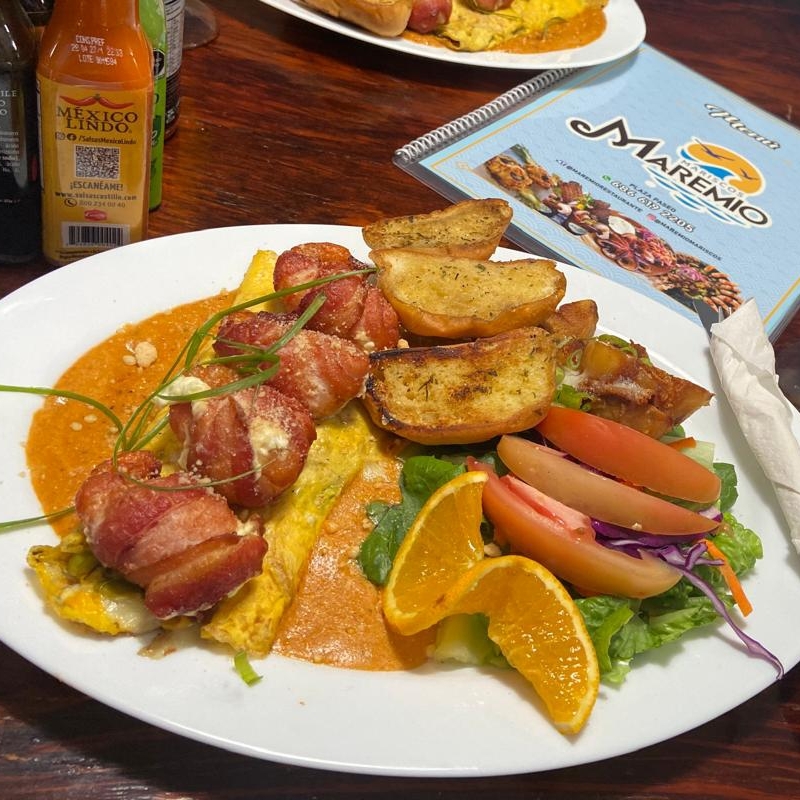 Omelette con Camaron