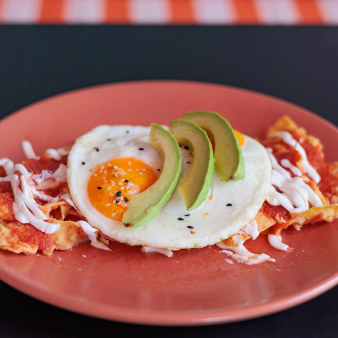 CHILAQUILES VERDES DE HUEVO