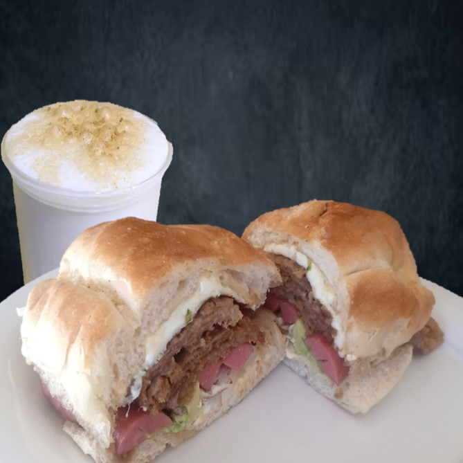 Combo Torta Santiago + Licuado