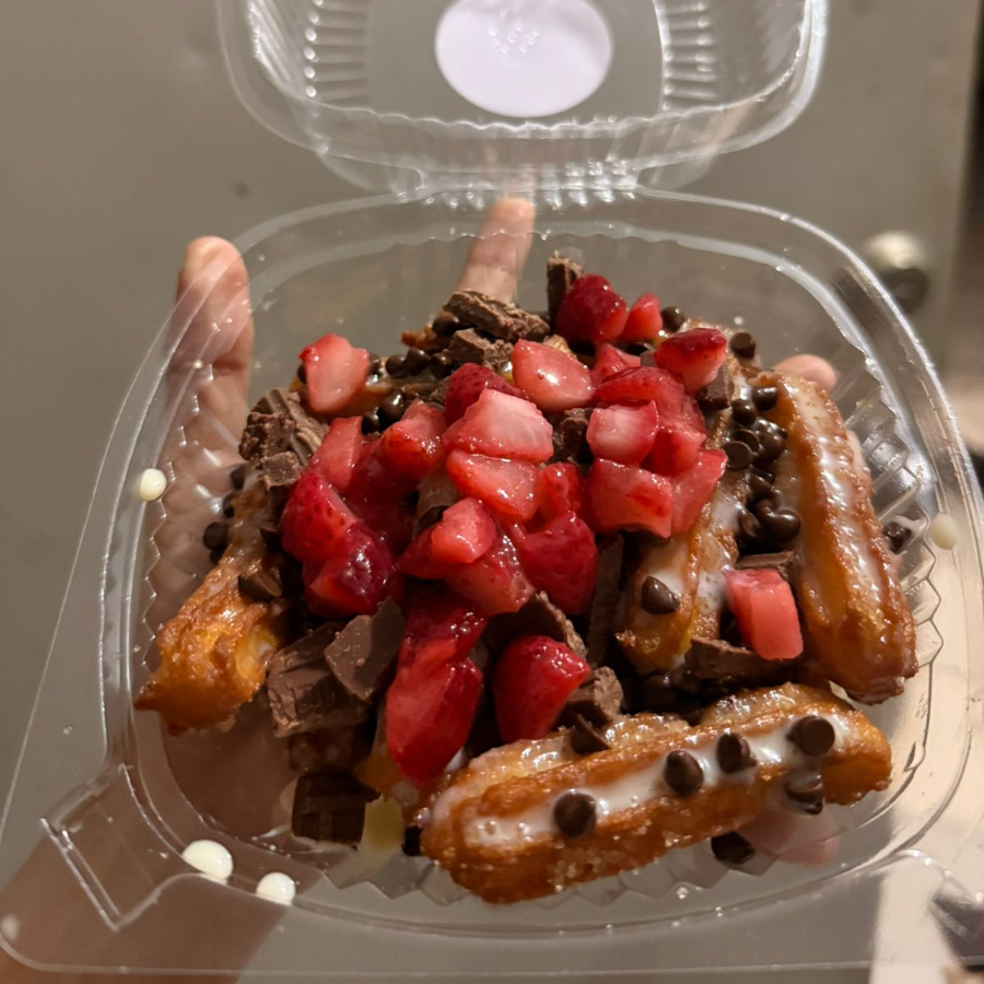 KITTY CHURROS