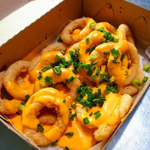 Aros de cebolla con queso 🧀