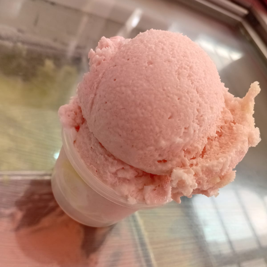 Helado Sencillo Piñon