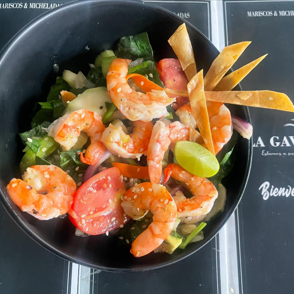 ENSALADA DE CAMARONES