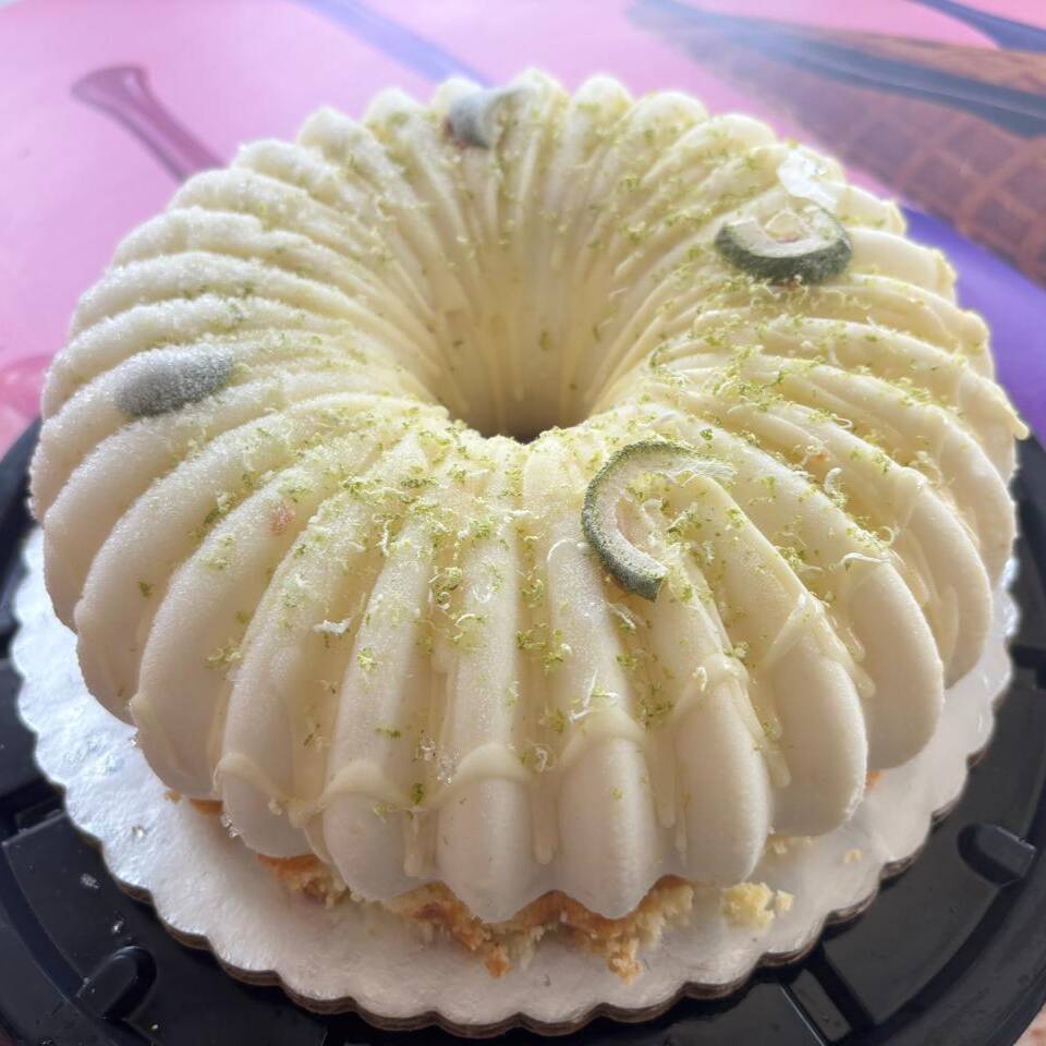 Pastel Helado de Limón