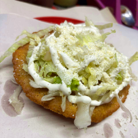 Tapadita de Frijol con Picadillo