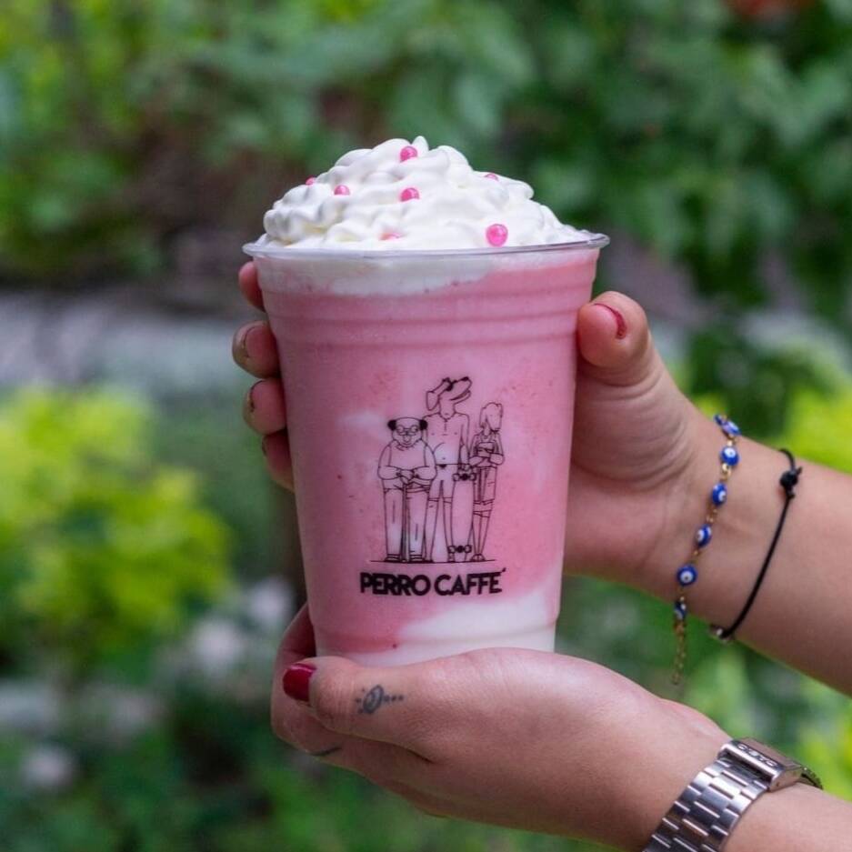 Strawberry Grande 16 oz Smoothie