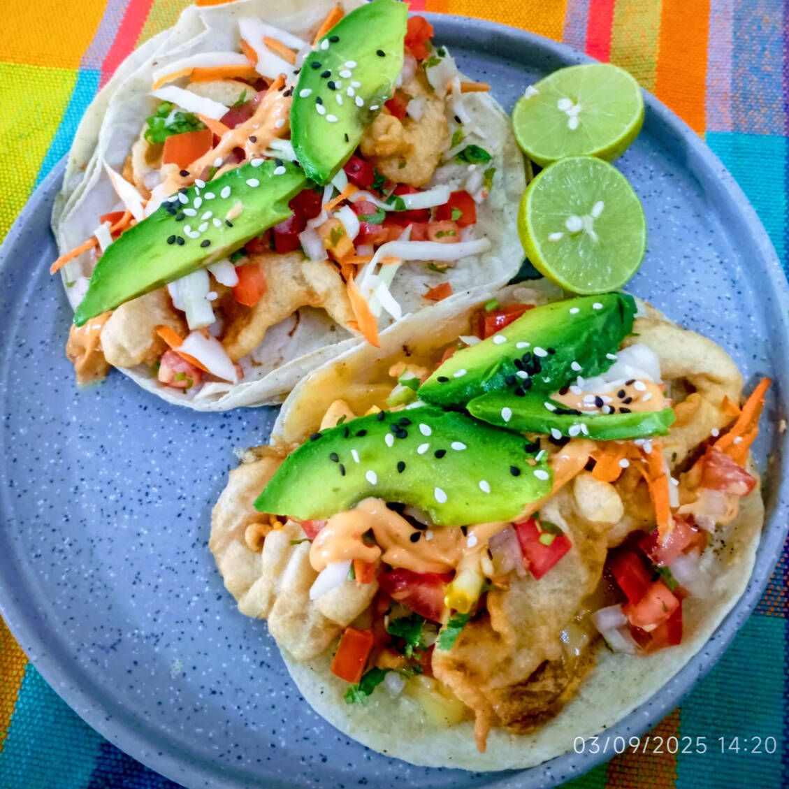 3 TACOS DE PESCADO CAPEADO