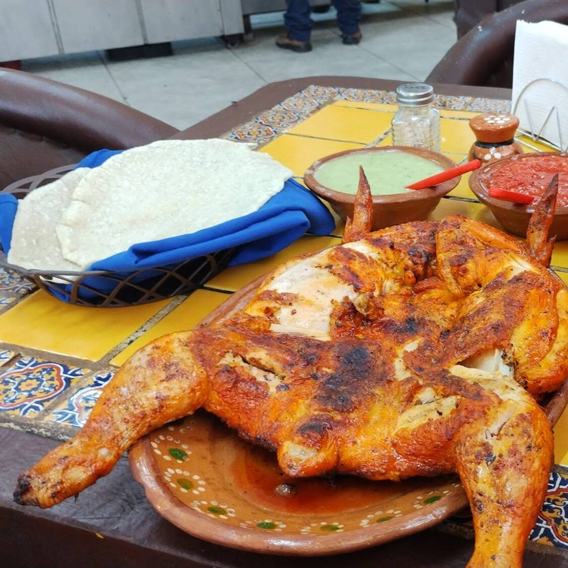 Pollos Asado Completo
