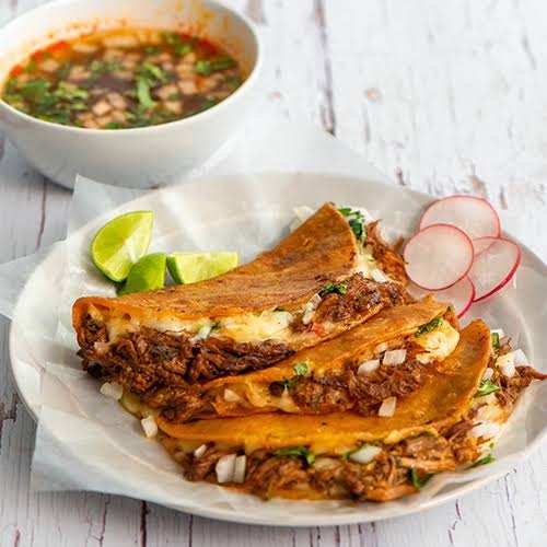 TACOS DE BIRRIA