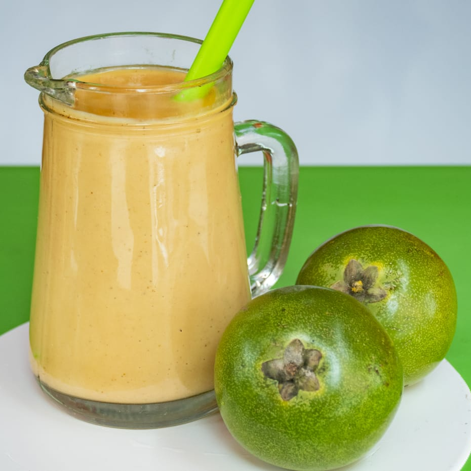 Jugo de lúcuma con leche