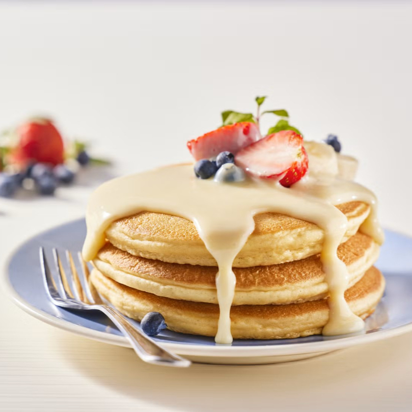 Hotcakes Frutos Rojos y Lechera