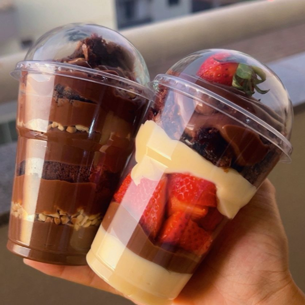 Nossos 2 copos mais vendidos para você (Ferrero + Ninho morango e brigadeiro)