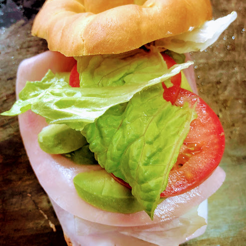 Croissant de Pavo