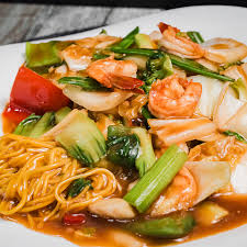 Tallarin c/Pollo y Langostinos