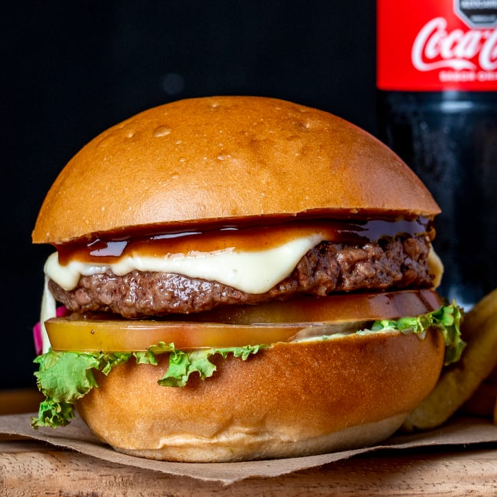 La Reina Burger Premium de Tocineta