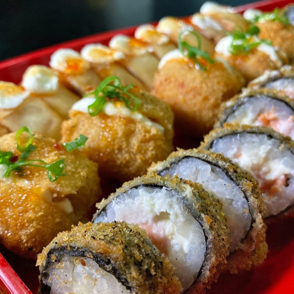 10 Hot Filadelfia 10 Harumaki 10 Croquetas E Salmão