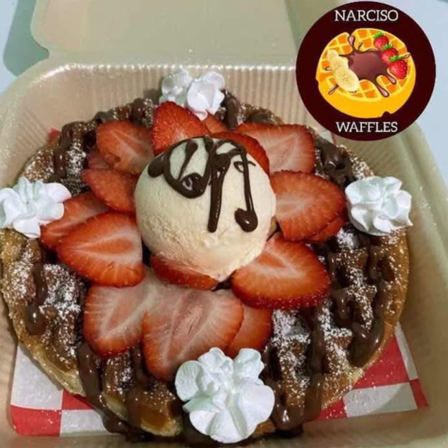 Waffle Nice, Fresa, NUTELLA y Helado de Vainilla