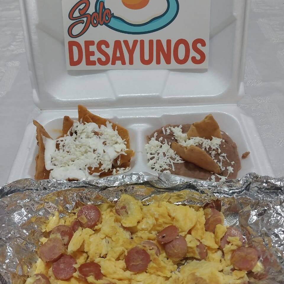 Huevos Revueltos con Salchicha