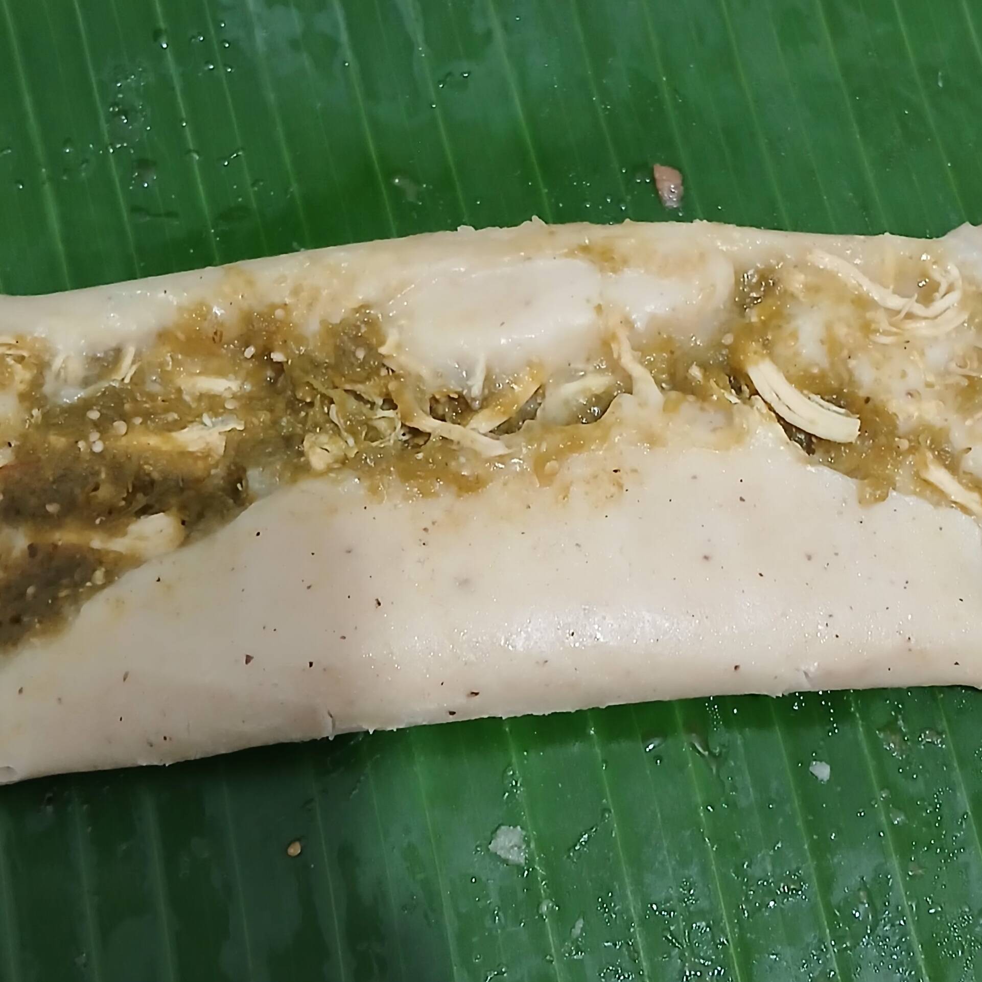 Tamal Pollo Verde Picante