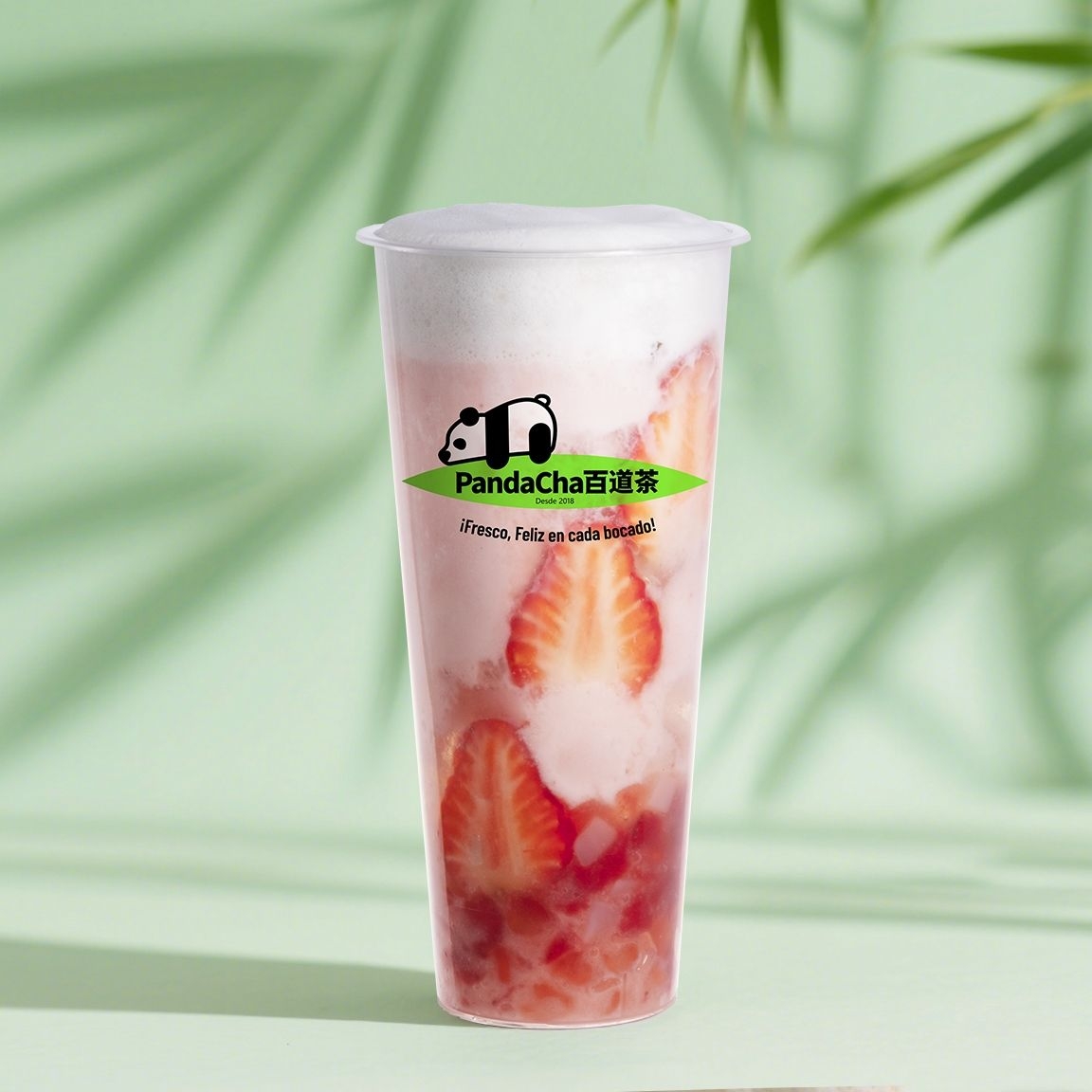 Cremolada con Crema y Fresa芝芝莓莓