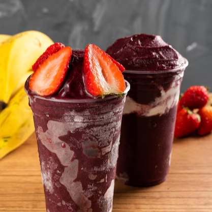 Aproveite essa incrível promoção de copo em dobro! Tenha o prazer de montar cada copo de 300ml, promete proporcionar uma jornada gastronômica singular e inesquecível no conforto do seu lar. (imagens são meramente ilustrativas).