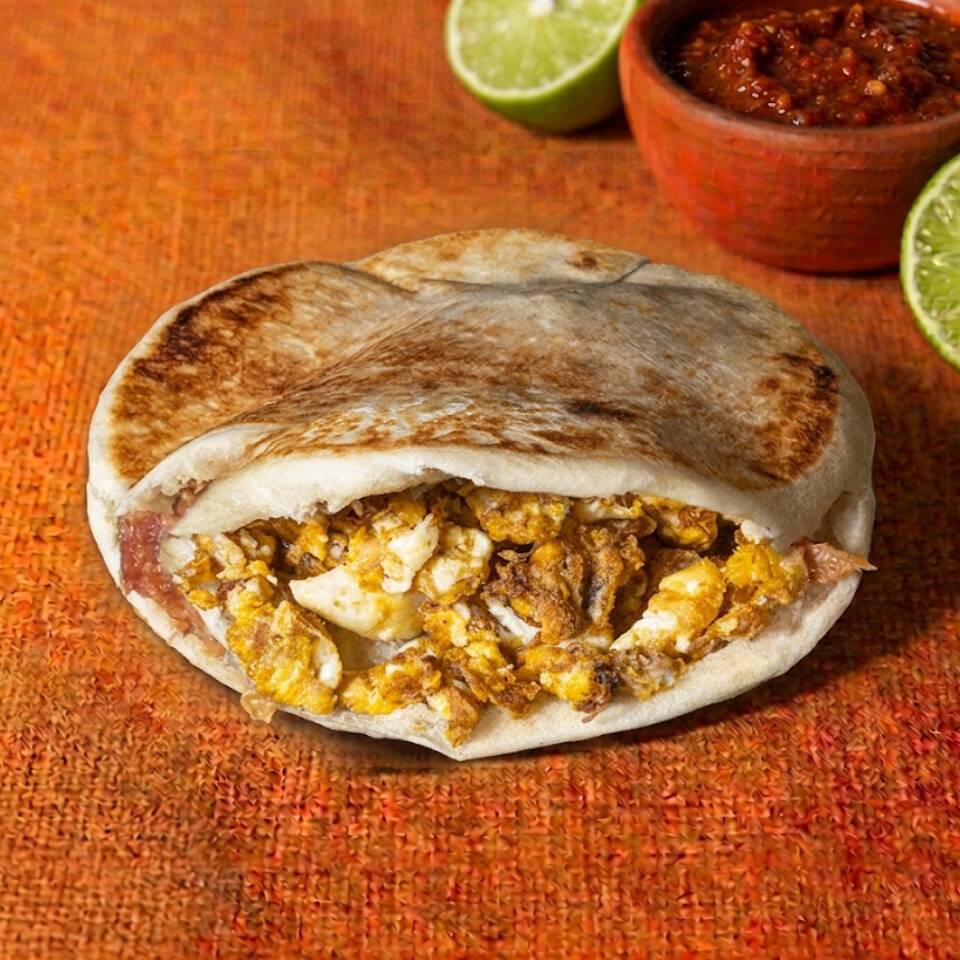 Gordita Huevo con Machaca