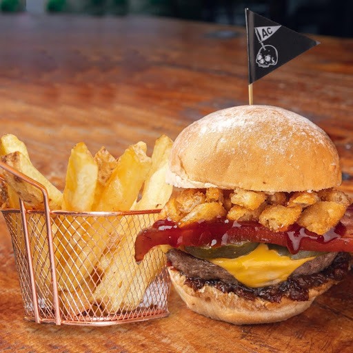 Hamburguesa Crispy Bacon en Combo