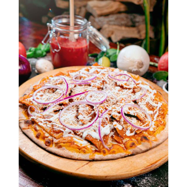 PIZZA LA CHILAQUIL