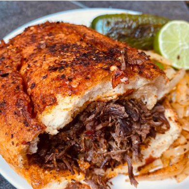 Birria Torta con Queso