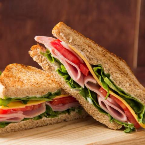 SANDWICH DE JAMÓN ESPECIAL