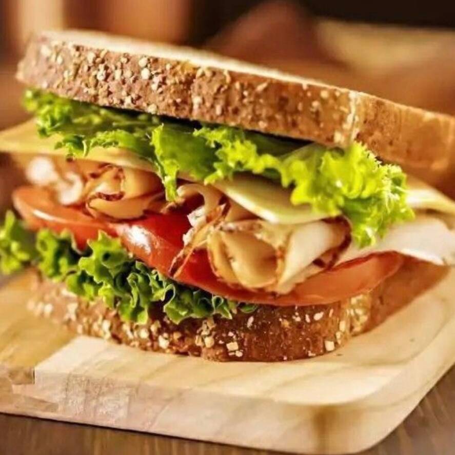 Sándwich Clásico