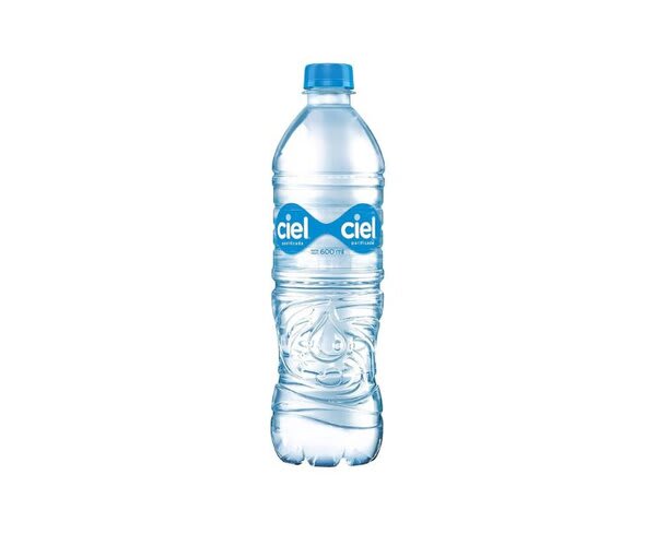 Botella de agua 600 ML.