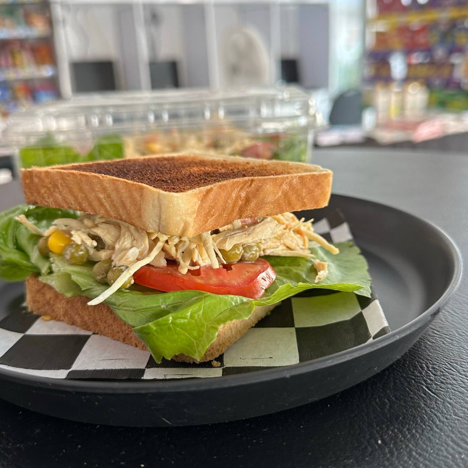 Sándwich de Ensalada Rusa