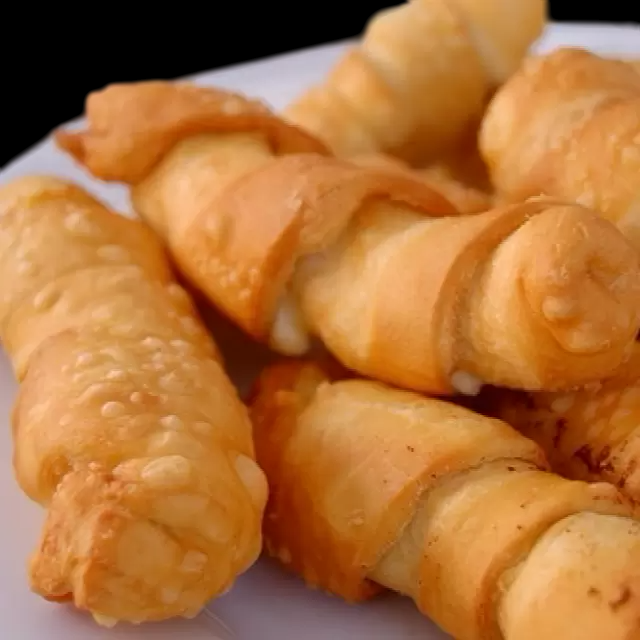 Palitos de Jamón y Queso