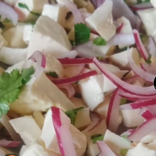 ENSALADA DE QUESILLO