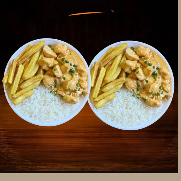Marmita com delicioso filé de frango ao molho estrogonofe acompanhado de arroz branco e batatas fritas.
Marmita indicada para 02 pessoas.
APROX. 500 GRAMAS