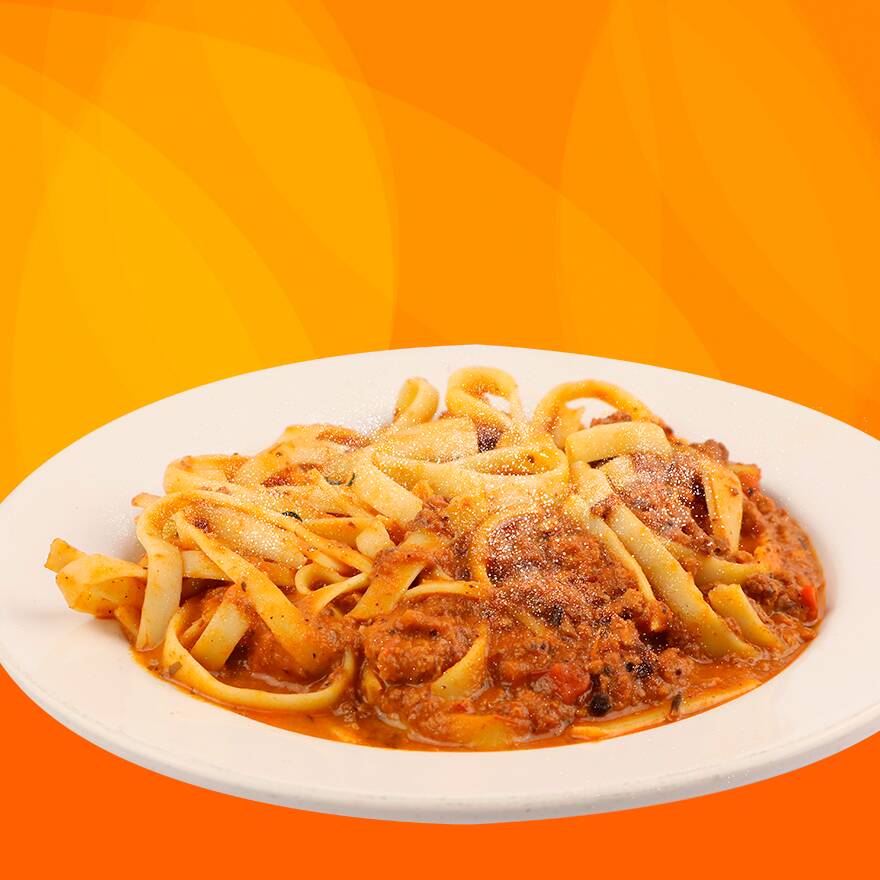 Fetuccini A La Bolognesa C