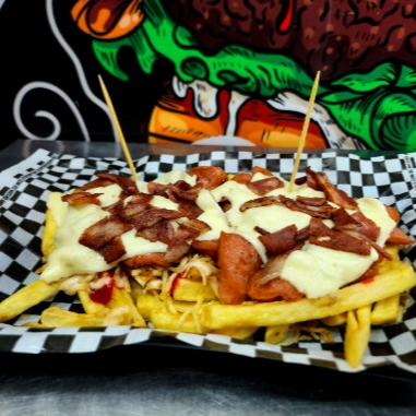 Salchipapas especial