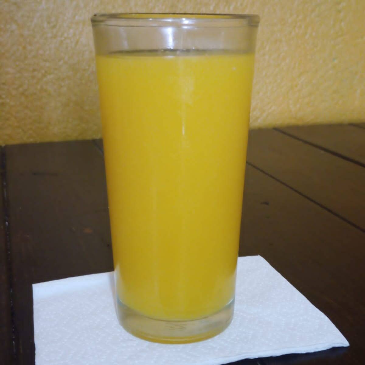JUGOS NATURALES