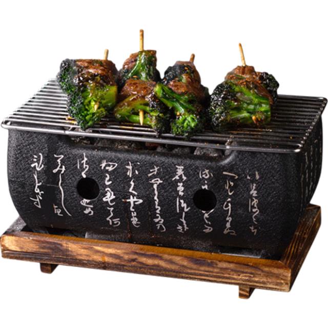 BROCHETAS DE RES CON BROCOLI