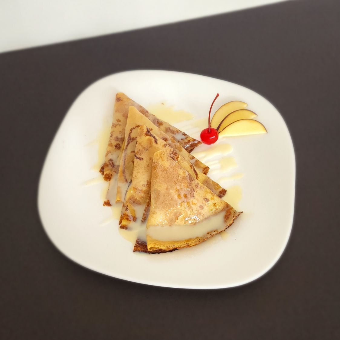 Crepa de Durazno con Lechera
