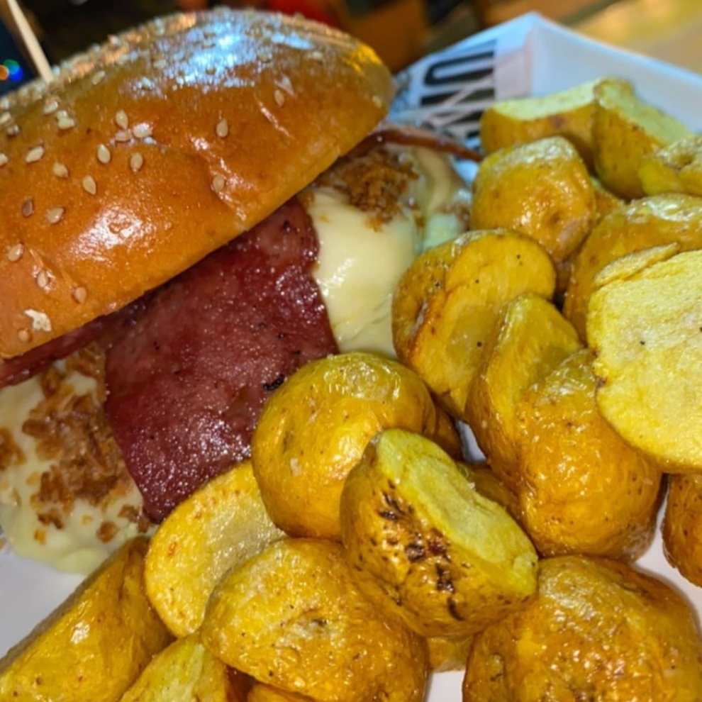 Hamburguesa Big Rey 180 g con Papas