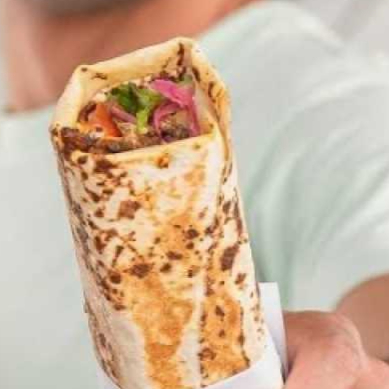 MASSA AUTENTICA ÁRABE PASTA DE ALHO ALFACE TOMATE QUEIJO COM FRANGO JUNTO ACOMPANHA 1 REFRIGERANTE LATA