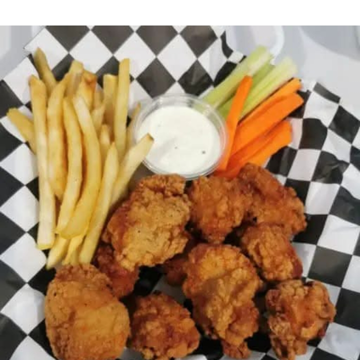 Boneless 8 Piezas Con Papas