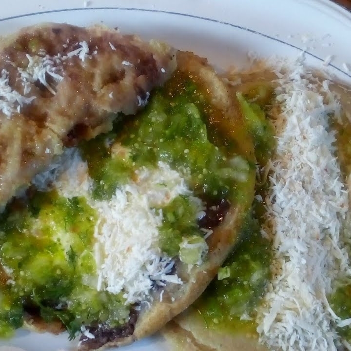 Gordita de Chales