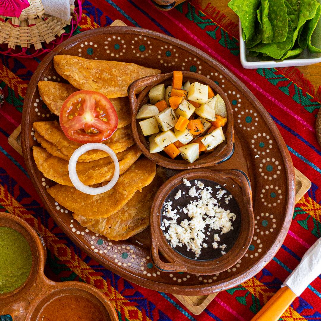 Enchiladas Potosinas (Media Orden)