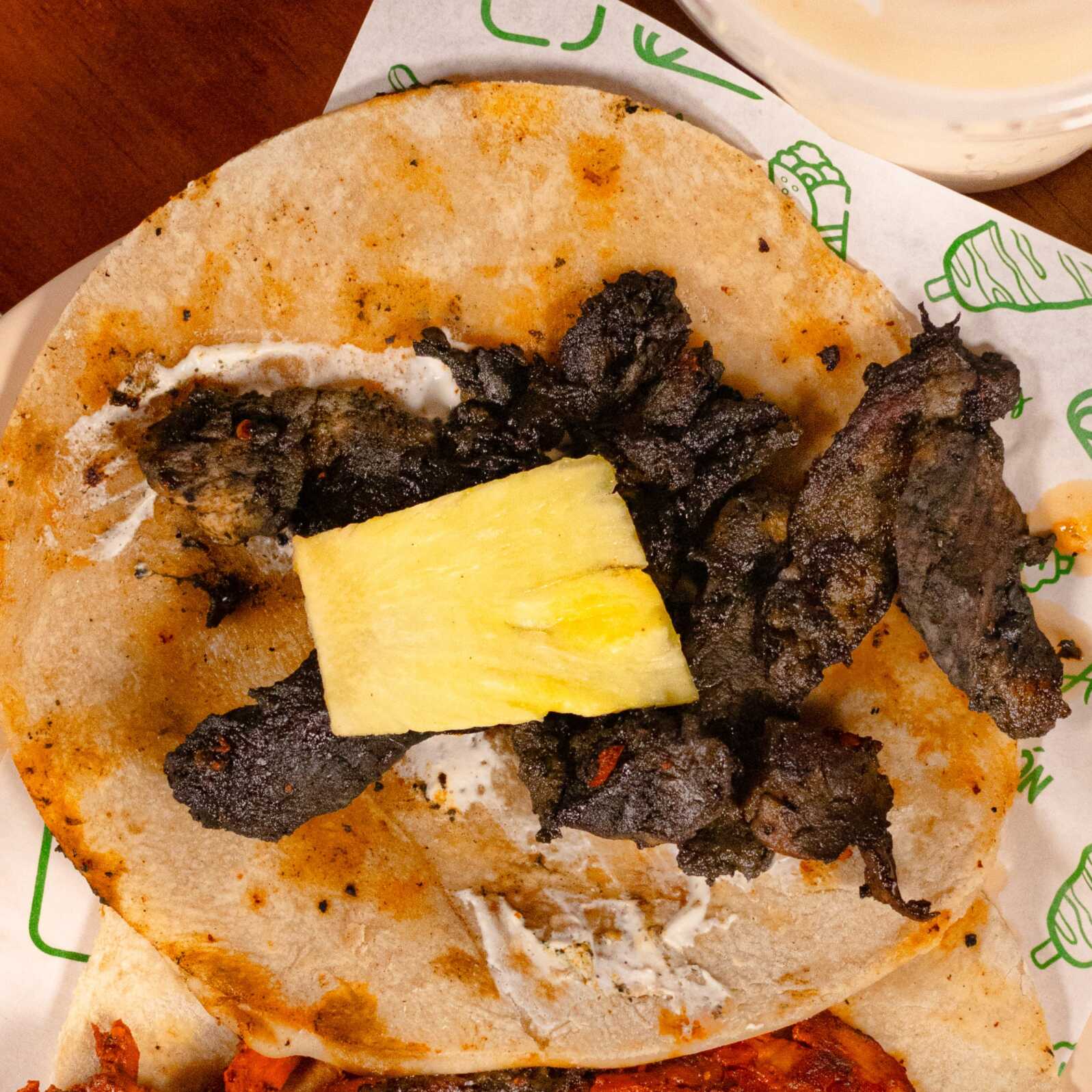 Taco Pastor Negro