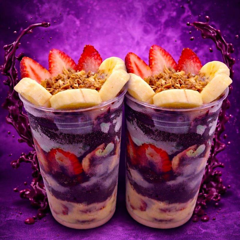 Delícia De Açaí + Fonte De Energia São várias opções para encher o seu copo de muita gostosura. Os copos serão montados iguais. Açaí Premium + Frutas + Complementos pra você saborear! Embalagem térmica para manter o maior tempo possível com a qualidade que você merece. Uma verdadeira fonte de energia. Com Frutas frescas e complementos deliciosos. *Os itens escolhidos farão parte da montagem do copo e distribuídos proporcionalmente ao seu tamanho.